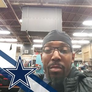 Meet your Posher, Phillip